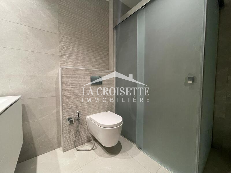 Appartement S+3 avec chambre de service aux Berges du Lac 2